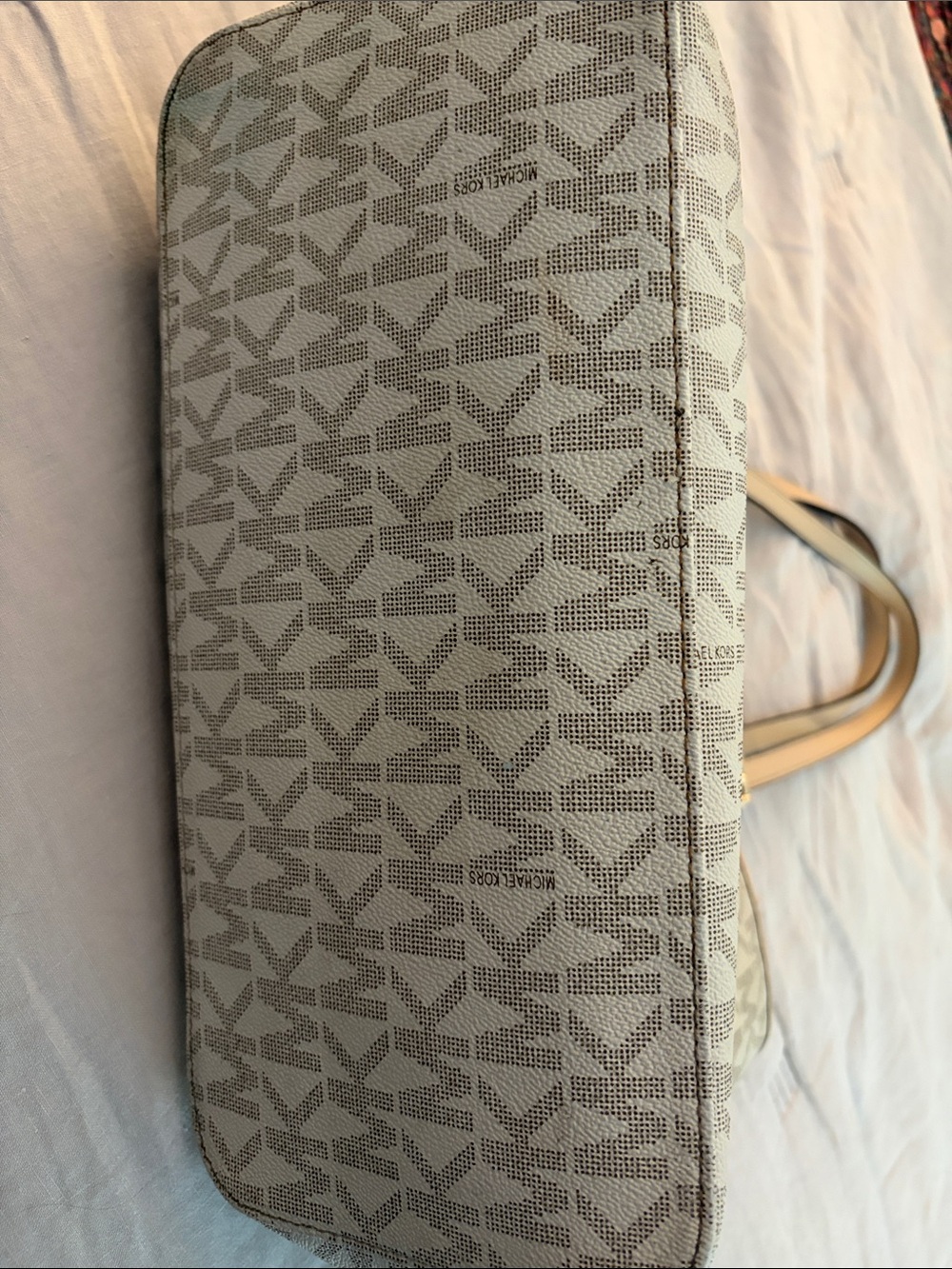 Michael Kors vanilla Jet Set Tote MK Logo with Gold Charm purse bag signature - Picture 8 of 11